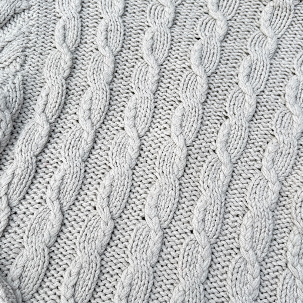 Club Monaco Cable Knit Quarter Neck -Button Sweater – Light Gray – Size L - Picture 10 of 10